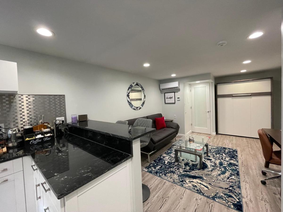 Sonsak - Unit 5 Apartment Шарлотсвил Екстериор снимка